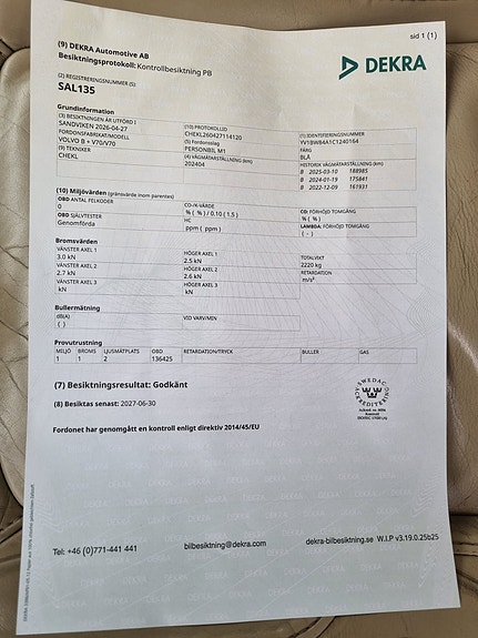 Volvo V70 9 of 9