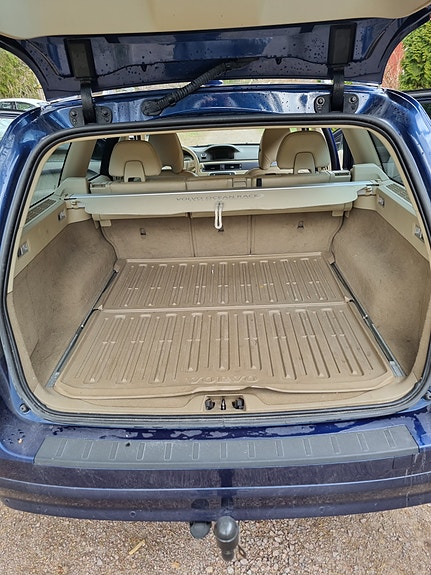 Volvo V70 5 of 5