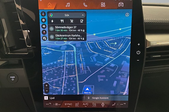 Renault Scenic E-Tech 13 of 17