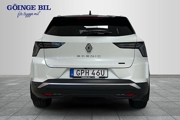 Renault Scenic E-Tech 7 of 17