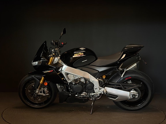Aprilia Tuono V4 Factory 1100 - prissänkt! 2 of 5