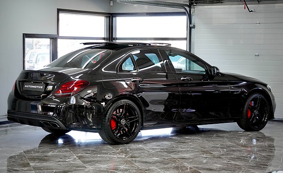 Mercedes-Benz AMG GT Black Series 5 of 5