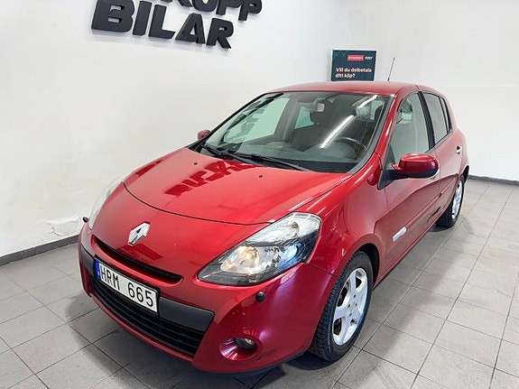 Renault Clio 11 of 17