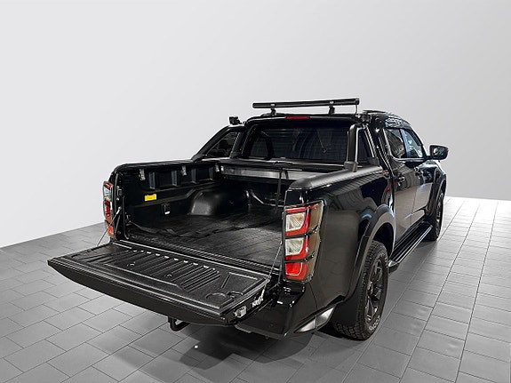 Isuzu D-max 7 of 28