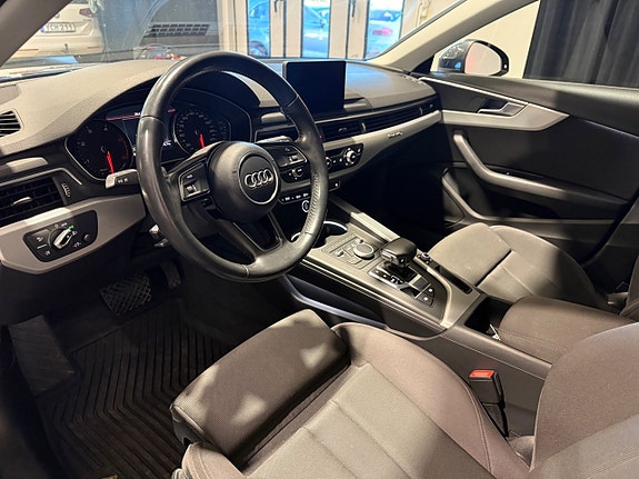 Audi A4 5 of 5