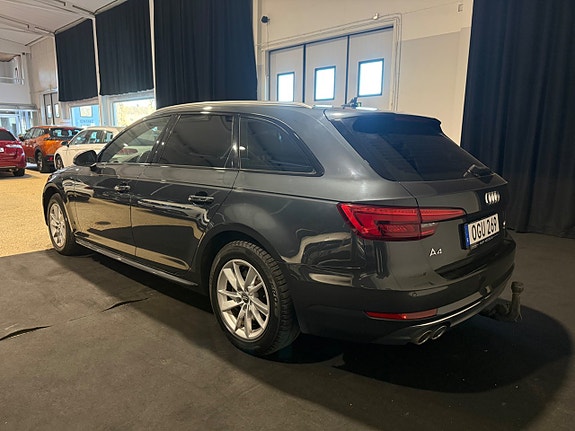 Audi A4 3 of 5