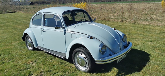 Volkswagen 1300 3 of 5
