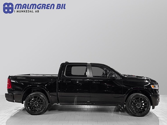 Dodge RAM 1500 2 of 30