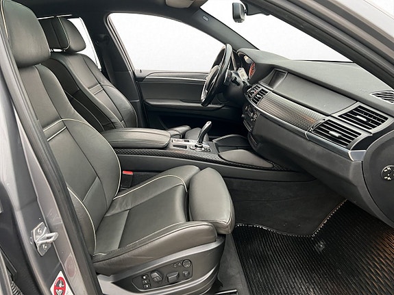 BMW X6 27 of 30