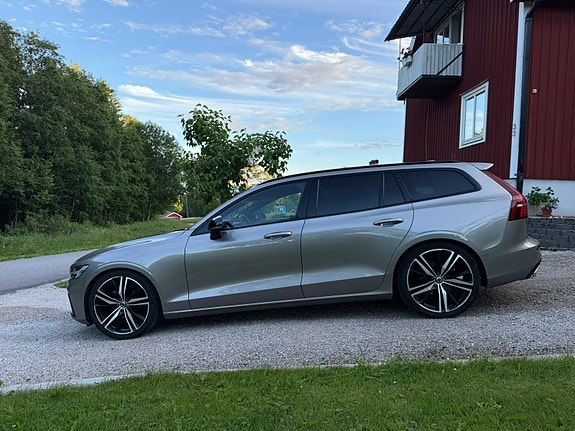Volvo V60 6 of 9