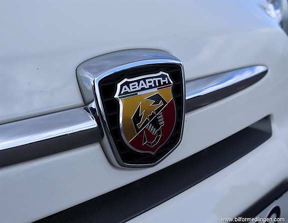 Abarth 595 12 of 19