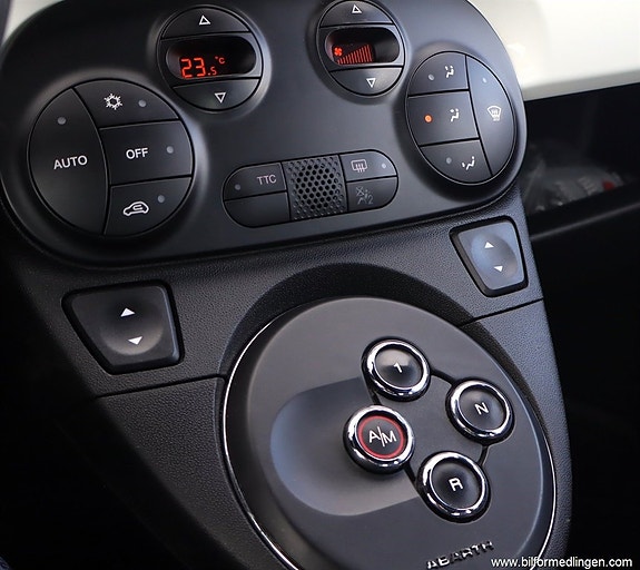 Abarth 595 8 of 19