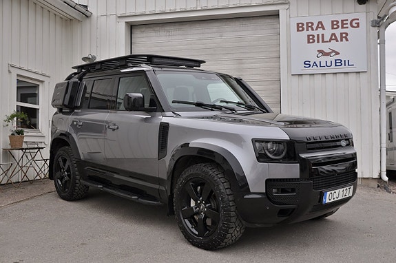 Land Rover Defender 110