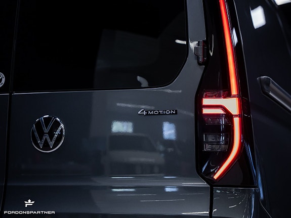 Volkswagen Caddy Maxi 15 of 30
