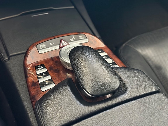 Mercedes-Benz S350 12 of 27