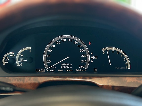 Mercedes-Benz S350 19 of 27