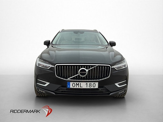Volvo XC60 2 of 5
