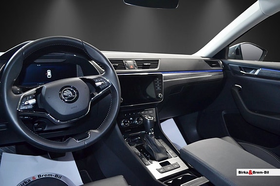 Skoda Superb 11 of 15