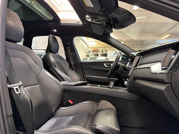 Volvo XC60 8 of 10