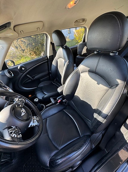 MINI Countryman Cooper S 6 of 7