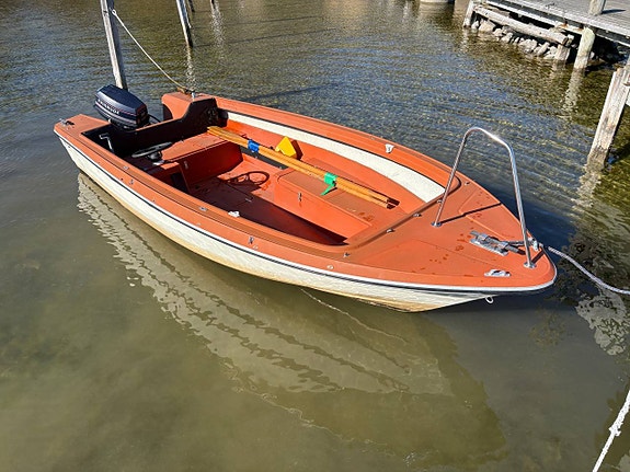 Örnvik 450 Evinrude 30 Hk Elstart (sjösatt)