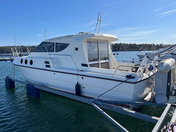Azimut Az 32 Targa 2x Volvo penta Tamd 40A