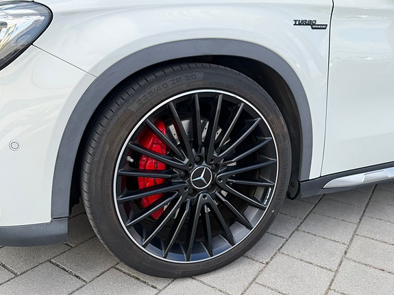Mercedes-Benz GLA45 5 of 5