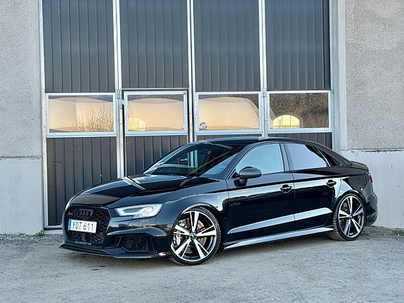 Audi RS3 3 of 5
