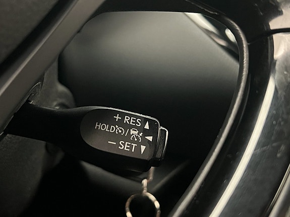 Toyota C-HR 14 of 26