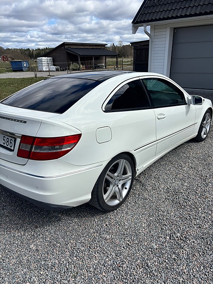 Mercedes-Benz CLC180 5 of 5