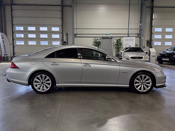 Mercedes-Benz CLS63 3 of 5