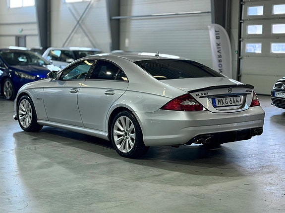 Mercedes-Benz CLS63 4 of 5