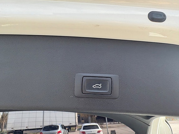 Audi A6 15 of 15