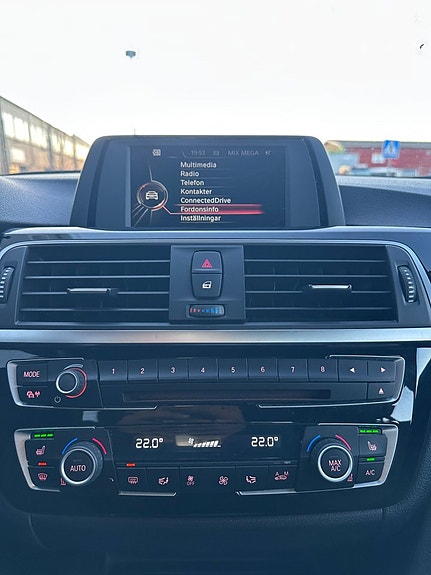 BMW 320d 18 of 29