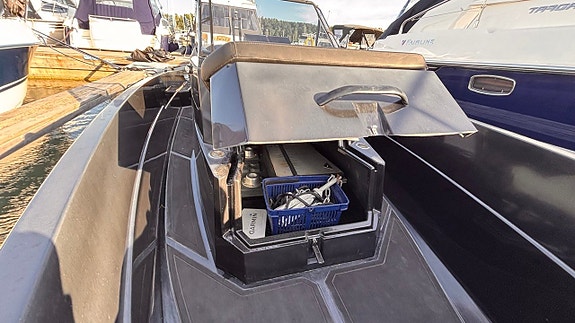 Iron 707 Evinrude 200 -2019 5 of 5