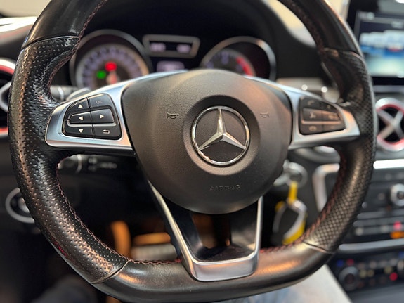 Mercedes-Benz CLA220 25 of 27