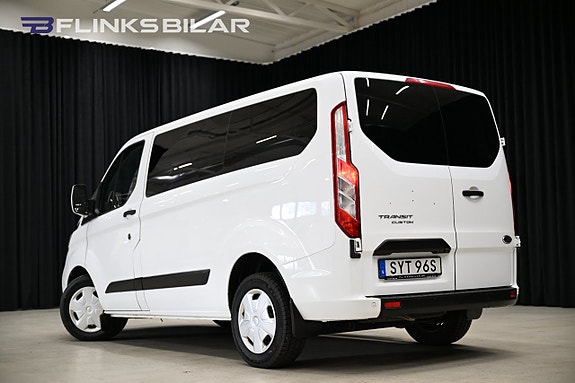 Ford Transit Custom 4 of 24