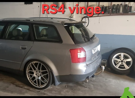 Audi A4 21 of 30