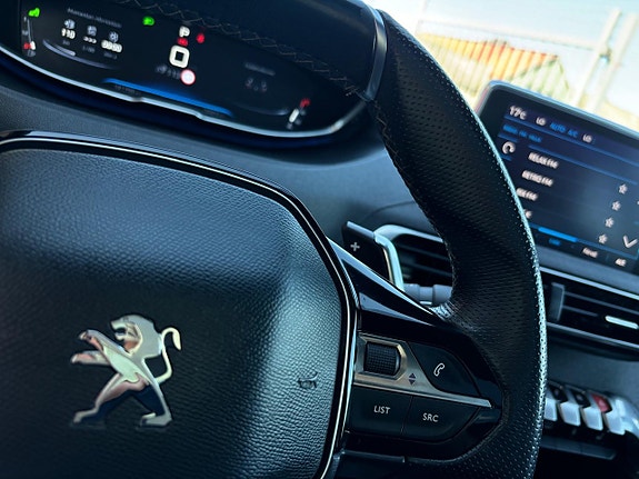 Peugeot 3008 26 of 30