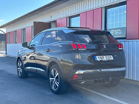 Peugeot 3008 4 of 5