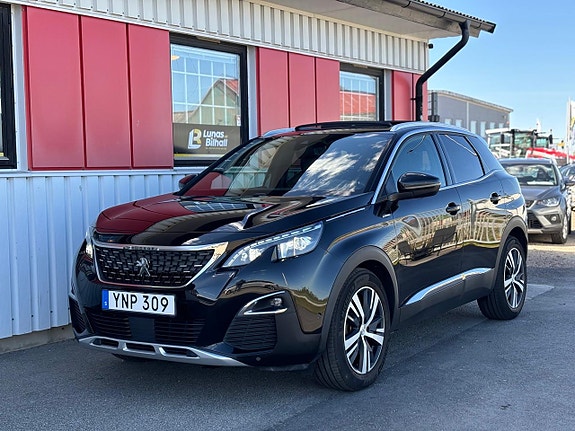 Peugeot 3008 2 of 5