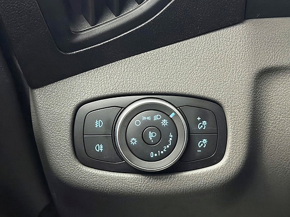 Ford Transit Connect 23 of 23