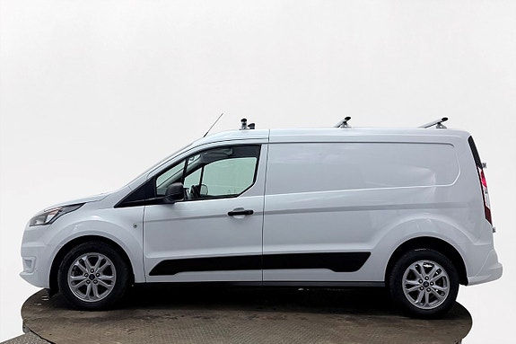 Ford Transit Connect 8 of 23
