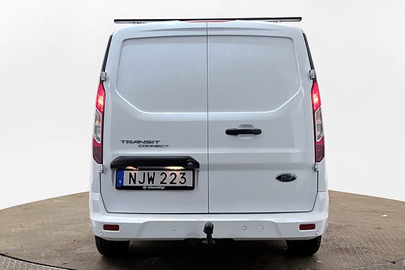 Ford Transit Connect 7 of 23