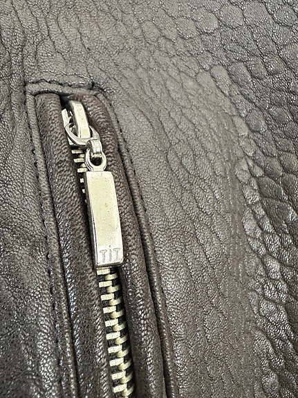 Product image 17 of 18