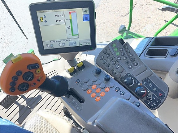 John Deere T670i 7 of 7