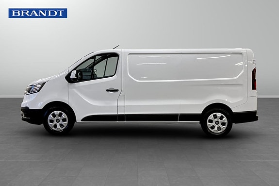 Renault Trafic 6 of 10