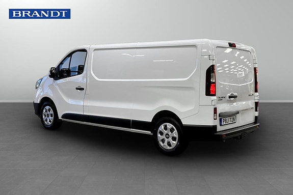 Renault Trafic 3 of 10