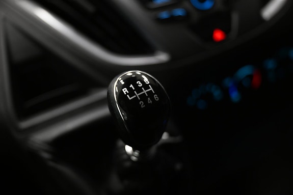 Ford Transit Custom 21 of 29