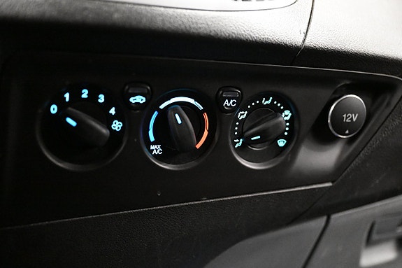 Ford Transit Custom 24 of 29